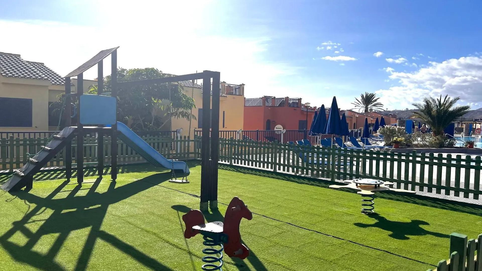 Beach And Golf Holiday Home With Private Jacuzzi Maspalomas
