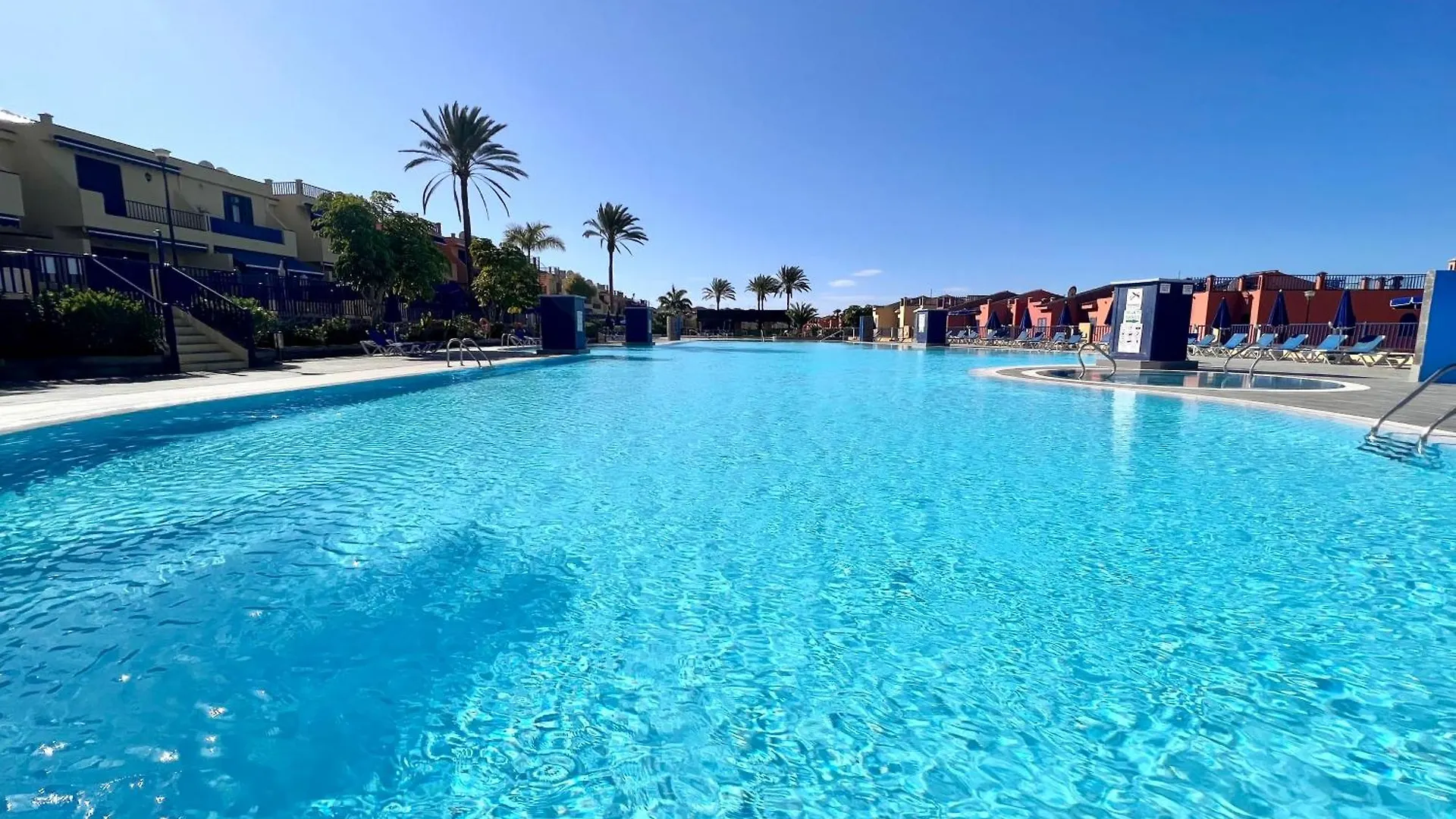 Beach And Golf Holiday Home With Private Jacuzzi Maspalomas  0*, Maspalomas (Gran Canaria)