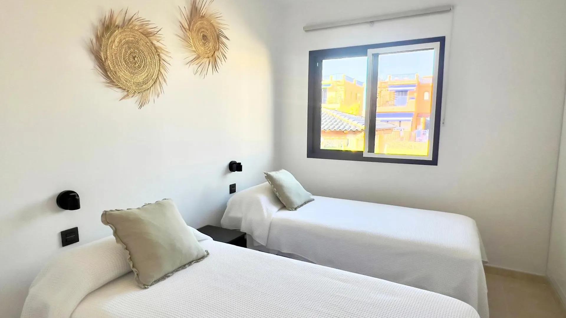 Beach And Golf Holiday Home With Private Jacuzzi Maspalomas  Spagna