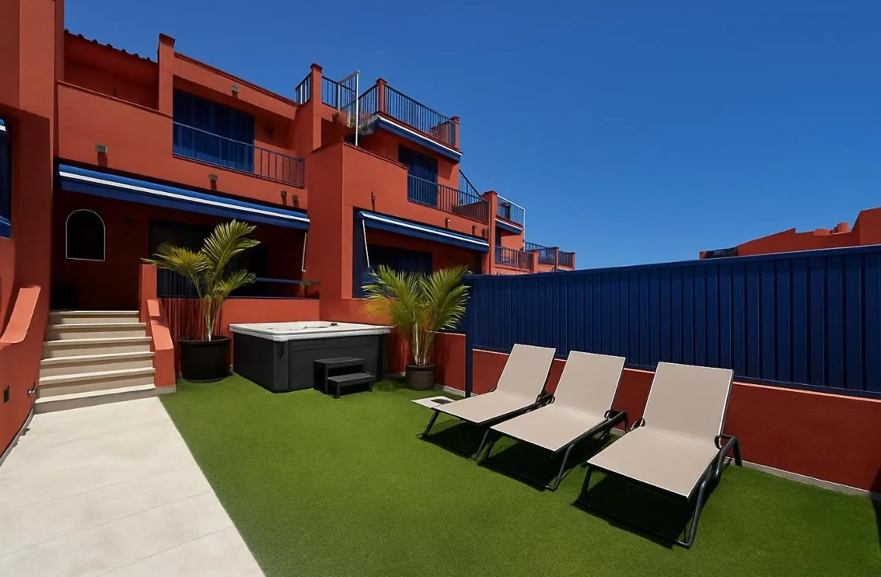 Beach And Golf Holiday Home With Private Jacuzzi Maspalomas